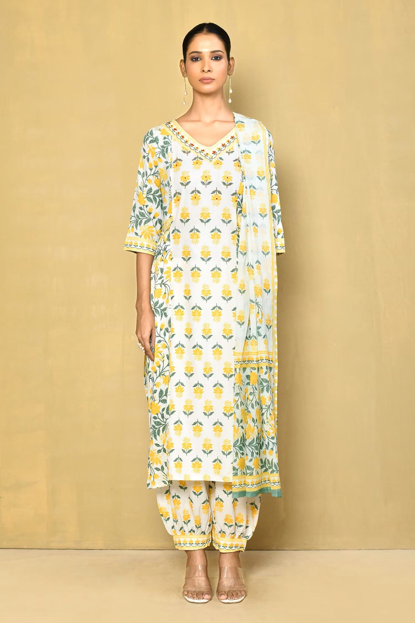 Women's printed Gown kurta with paint sets