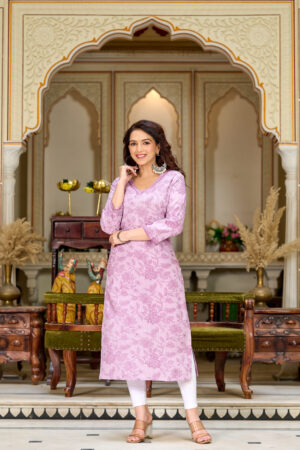 Kairab Light Pink Floral Threadwork Kurta – Elegant Everyday Charm