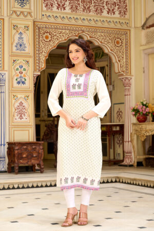 Kairab Off-White Printed Kurta